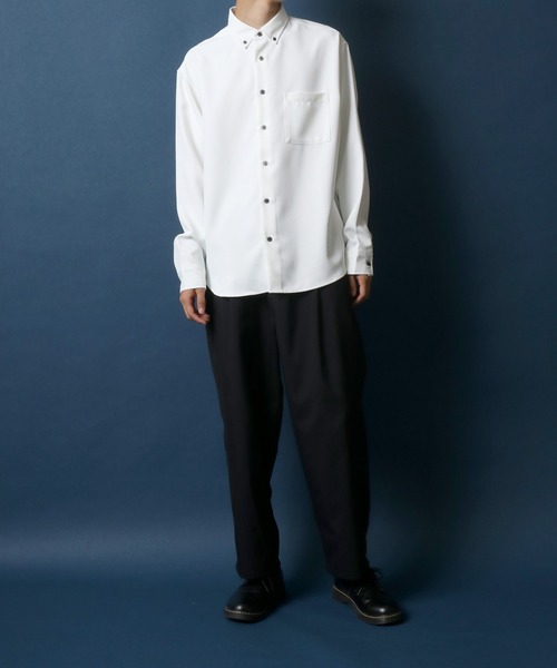 ANPAS(アンパス)の「ANPAS Twill Fabric Oversize Button Down Shirt/ANPAS 別注 ツイル オーバーサイズ ボタンダウンシャツ(シャツ/ブラウス・メンズ・ホワイト/チャコールグレー/ライトグレー/ブラック/ブルー/ワイン/グレイッシュベージュ・M/L)」の8枚目の写真