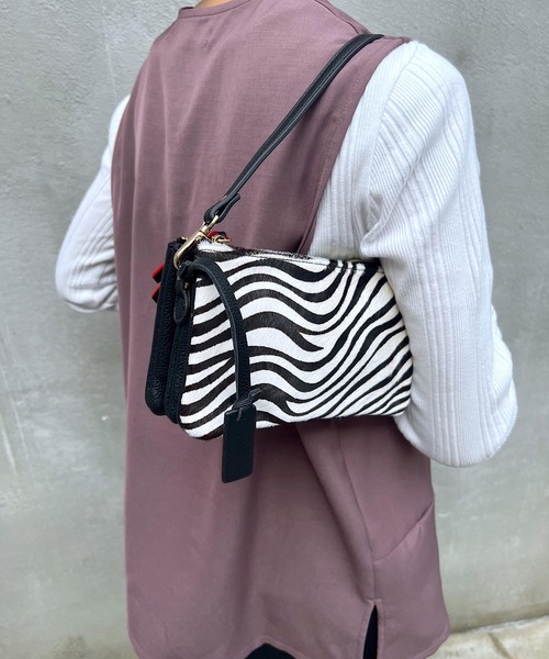 Pal collection（パルコレクション）の「ハラコ風ウォレットバック（ショルダーバッグ・レディース・ホワイト/ホワイト系その他/ブラック系その他・FREE）」の9枚目の写真