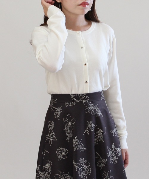 TRUDEA(トルディア)の「ショート丈ニットカーディガン(カーディガン/ボレロ・レディース・モカ/ワイン/ブラック/ホワイト・MEDIUM/LARGE)」の1枚目の写真