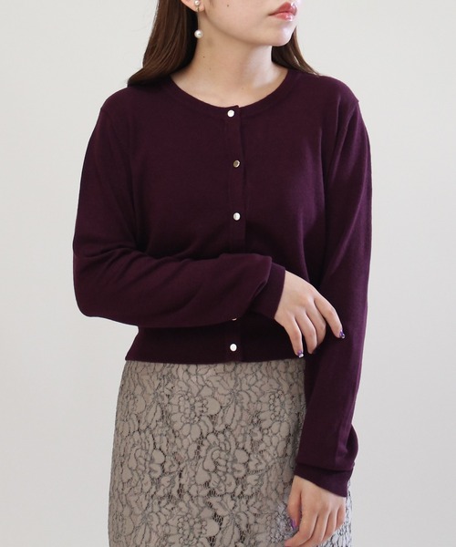 TRUDEA(トルディア)の「ショート丈ニットカーディガン(カーディガン/ボレロ・レディース・モカ/ワイン/ブラック/ホワイト・MEDIUM/LARGE)」の4枚目の写真