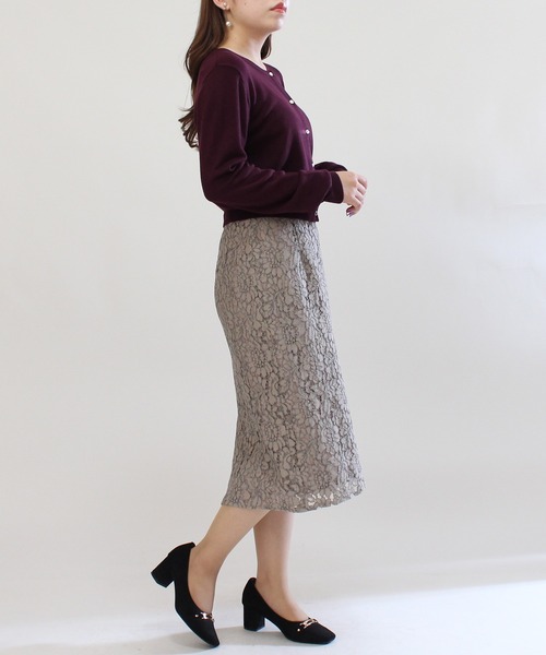 TRUDEA(トルディア)の「ショート丈ニットカーディガン(カーディガン/ボレロ・レディース・モカ/ワイン/ブラック/ホワイト・MEDIUM/LARGE)」の21枚目の写真