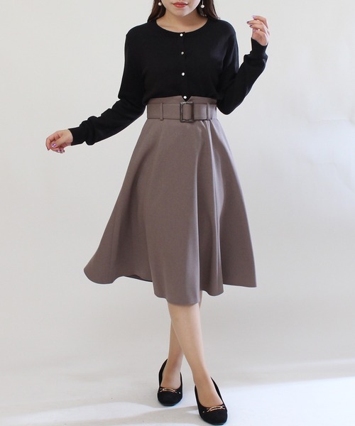 TRUDEA(トルディア)の「ショート丈ニットカーディガン(カーディガン/ボレロ・レディース・モカ/ワイン/ブラック/ホワイト・MEDIUM/LARGE)」の7枚目の写真