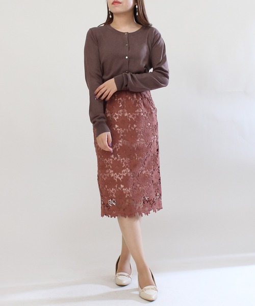 TRUDEA(トルディア)の「ショート丈ニットカーディガン(カーディガン/ボレロ・レディース・モカ/ワイン/ブラック/ホワイト・MEDIUM/LARGE)」の12枚目の写真