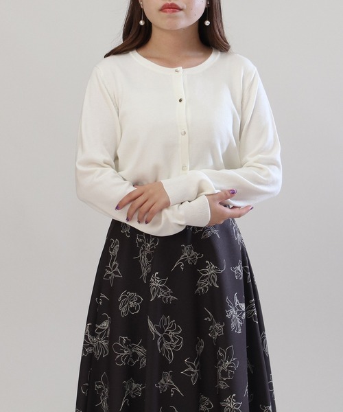 TRUDEA(トルディア)の「ショート丈ニットカーディガン(カーディガン/ボレロ・レディース・モカ/ワイン/ブラック/ホワイト・MEDIUM/LARGE)」の20枚目の写真