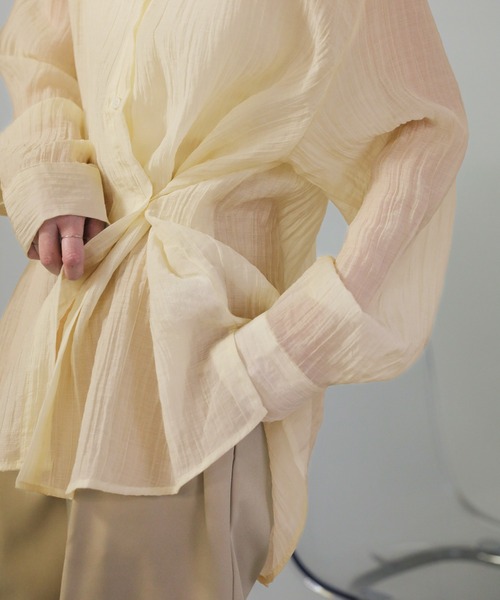 select MOCA（セレクトモカ）の「オーバーサイズシアーシャツ（シャツ/ブラウス・レディース・ベージュ/ブラック/アイボリー・FREE）」の7枚目の写真