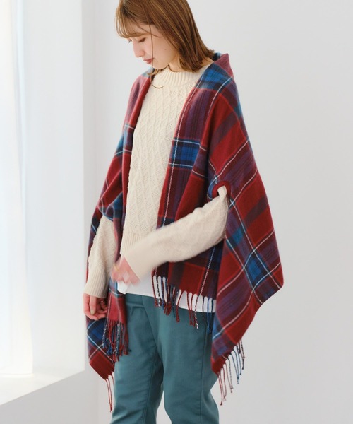 studio CLIP(スタディオクリップ)の「着れちゃうアソートストール(ストール/ショール・レディース・ブラック/ネイビー/ベージュ/グリーン/ブラウン/レッド・FREE)」の6枚目の写真