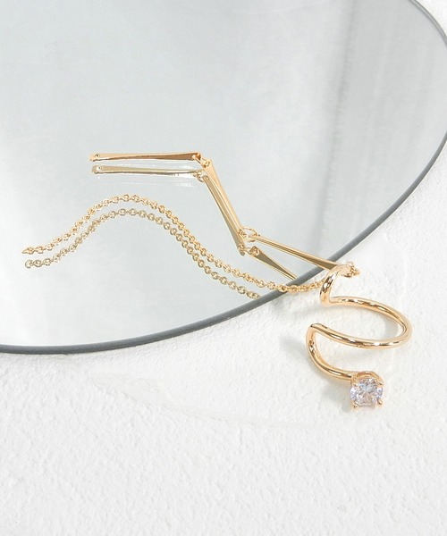 minia（ミニア）の「チェーンイヤーカフ(片耳)（イヤーカフ・レディース・ゴールド系1/ゴールド系2/ゴールド系3/ゴールド系4・FREE）」の11枚目の写真