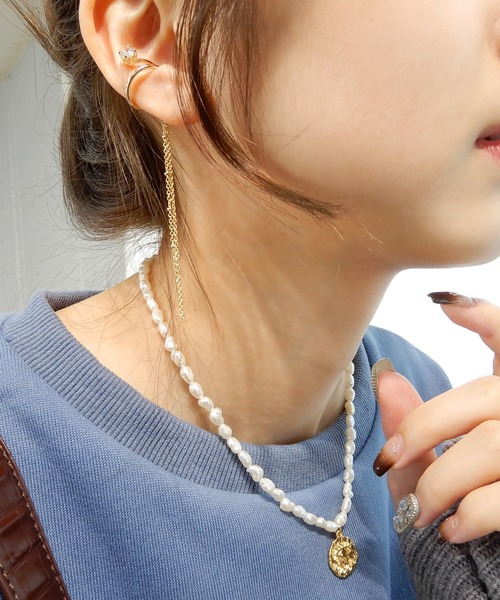 minia（ミニア）の「チェーンイヤーカフ(片耳)（イヤーカフ・レディース・ゴールド系1/ゴールド系2/ゴールド系3/ゴールド系4・FREE）」の7枚目の写真