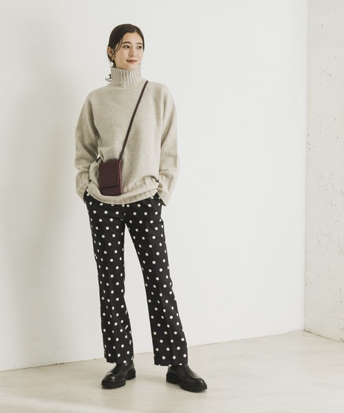 URBAN RESEARCH(アーバンリサーチ)の「ドットプリントスリムイージーパンツ(その他パンツ・レディース・チャコールグレー/ブラック・36/38)」の18枚目の写真