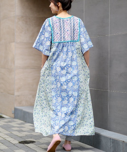 チチカカ（チチカカ）の「エコフレンドリー パッチブロックプリントワンピース（ワンピース・レディース・ピンク/ブルー・FREE）」の4枚目の写真
