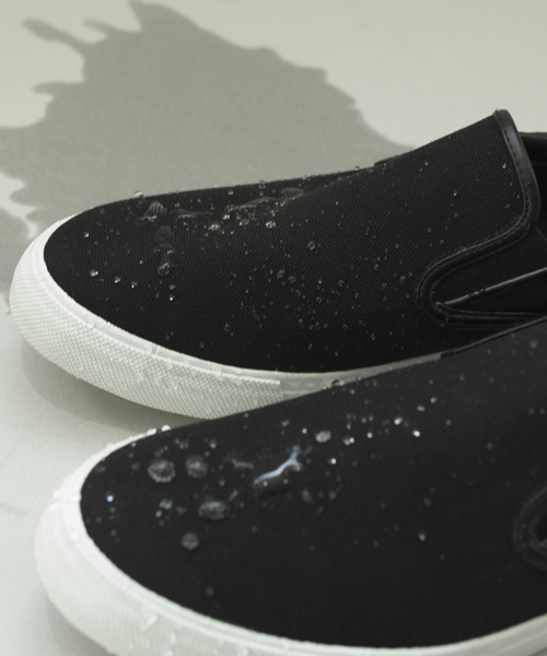 WHO'S WHO gallery(フーズフーギャラリー)の「【Splash/feed】WATER PROOF キャンバススリッポン(スニーカー・メンズ・ホワイト/ブラック/ダークネイビー・25.5cm/26.5cm/27.5cm)」の10枚目の写真