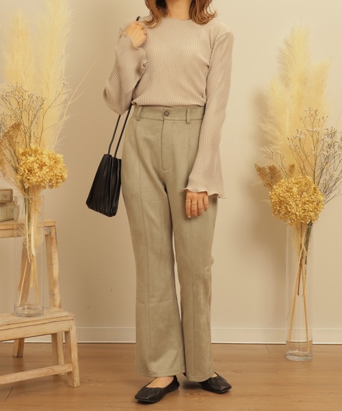mil（ミル）の「スエードライクセミフレアパンツ（その他パンツ・レディース・モカ/ミント・M/XS/S）」の3枚目の写真