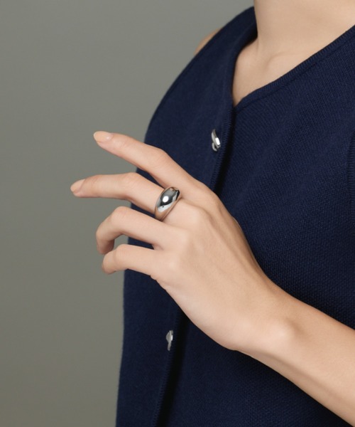 ciite' surgical stainless(シーテサージカルステンレス)の「【 金属アレルギー対応 】 ぷっくりリング サージカルステンレス 316L(リング・レディース・ゴールド/シルバー・11号/13号/4号/15号/7号/9号)」の18枚目の写真