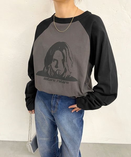 WHO'S WHO gallery(フーズフーギャラリー)の「シャーロットラグランロンT(Tシャツ/カットソー・レディース・オフホワイト/チャコールグレー・FREE)」の2枚目の写真