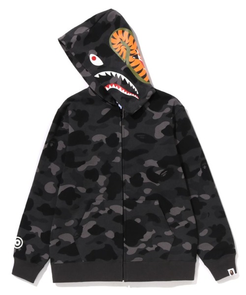 A Bathing Ape カモフラージュ シャークフードパーカー A BATHING APE（アベイシングエイプ）の「COLOR CAMO SHARK ZIP