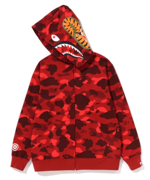 A BATHING APE（アベイシングエイプ）の「COLOR CAMO SHARK ZIP