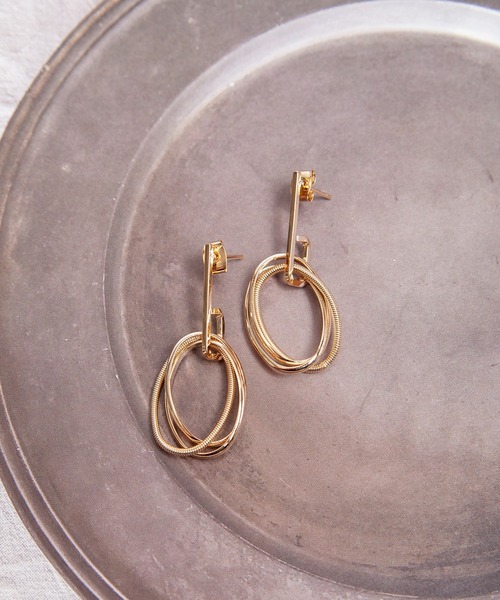 GGD SELECT（ジージーディー　セレクト）の「ピアス（ピアス（両耳用）・レディース・シルバー/ゴールド・FREE）」の2枚目の写真