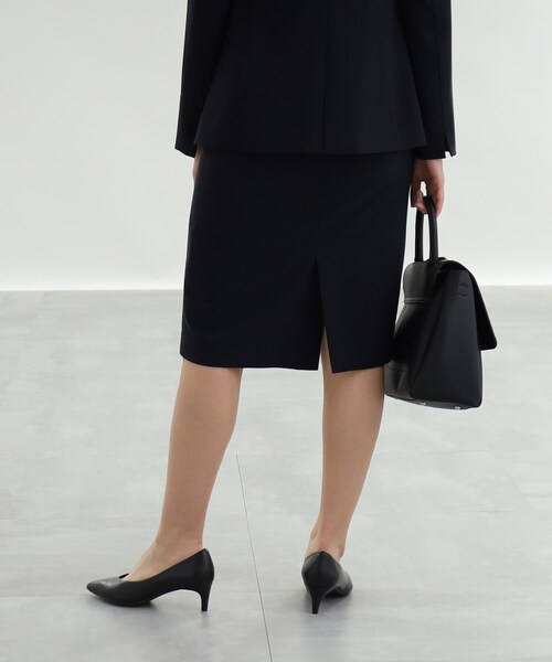 INDIVI（インディヴィ）の「◆【定番スーツ/通勤/UVケア】ストレートスカート（スカート・レディース・ネイビー/ブラック・05/36/12/40/34/38/13/15 /19/42/03/17）」の11枚目の写真