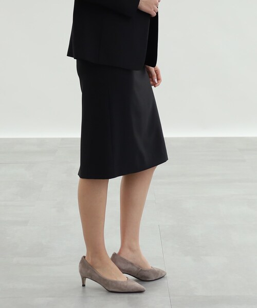 INDIVI（インディヴィ）の「◆【定番スーツ/通勤/UVケア】ストレートスカート（スカート・レディース・ネイビー/ブラック・05/36/12/40/34/38/13/15 /19/42/03/17）」の12枚目の写真