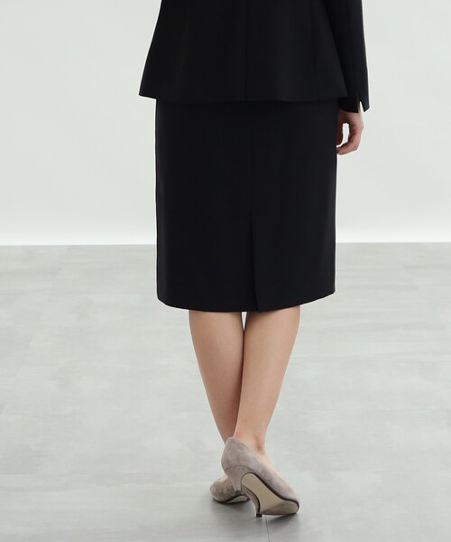 INDIVI（インディヴィ）の「◆【定番スーツ/通勤/UVケア】ストレートスカート（スカート・レディース・ネイビー/ブラック・05/36/12/40/34/38/13/15 /19/42/03/17）」の13枚目の写真