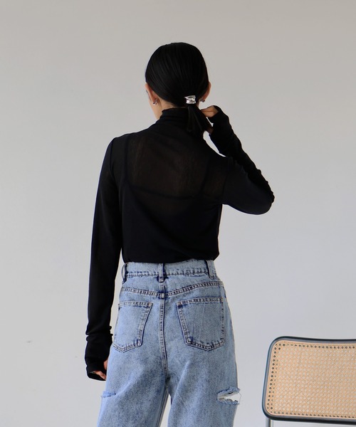 hellam(へラム)の「サムホール シアーカットソートップス(Tシャツ/カットソー・レディース・ブラック/カーキ/アイボリー/グリーン・FREE)」の15枚目の写真