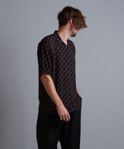 NO ID.（ノーアイディ）の「【NO ID.】Cherry Print Open Collar Shirt / チェリー プリント オープン カラー シャツ（シャツ/ブラウス・メンズ・ブルー/ブラック/レッド・ONE SIZE）」の19枚目の写真