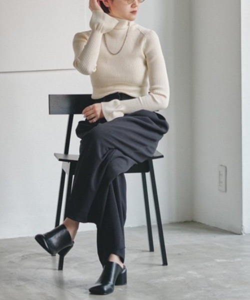 TODAYFUL（トゥデイフル）の「TODAYFUL(トゥデイフル) "Chunky Heel Sabot"チャンキーヒールサボ/12321004（サンダル・レディース・ブラック・38/36/37）」の10枚目の写真