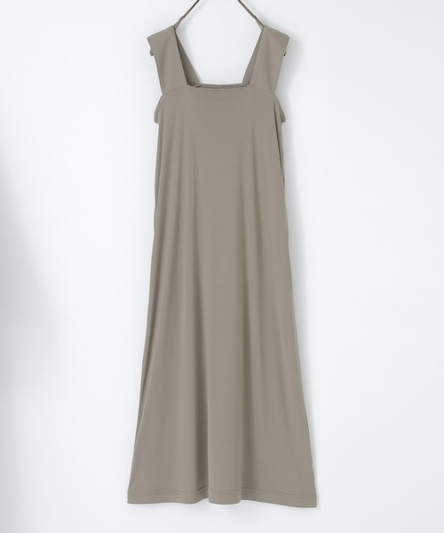 n'OrLABEL(ノアールレーベル)の「『ブラ紐隠しペチワンピース』(インナーウェア/肌着・レディース・ライトベージュ/ブラック/モカ・M/L/LL)」の2枚目の写真