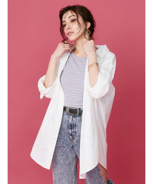 EVRIS（エヴリス）の「ワンポイントベーシックオーバーサイズシャツ（シャツ/ブラウス・レディース・ホワイト/イエロー/ブルー・FREE）」の5枚目の写真