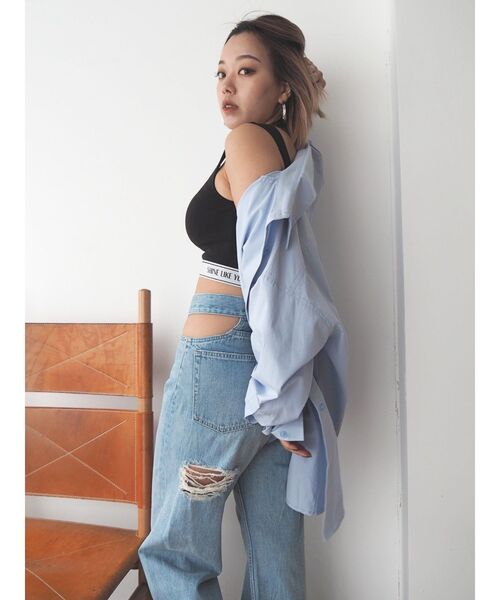 EVRIS（エヴリス）の「ワンポイントベーシックオーバーサイズシャツ（シャツ/ブラウス・レディース・ホワイト/イエロー/ブルー・FREE）」の21枚目の写真