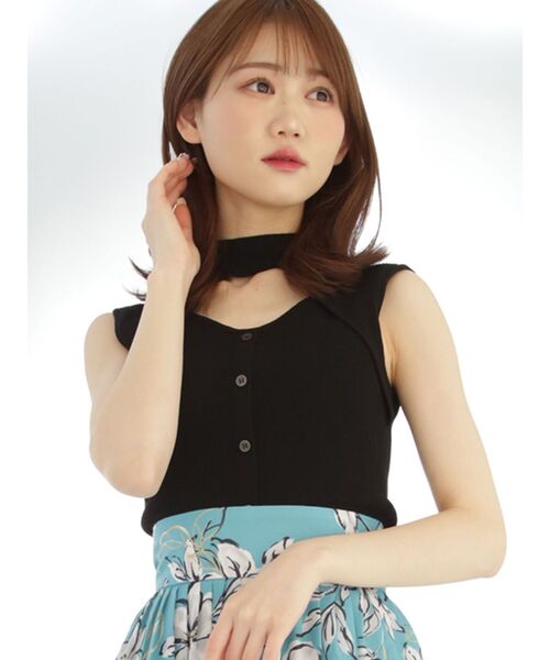 MERCURYDUO（マーキュリーデュオ）の「2WAYカットアウトデザインコンパクトニット（ニット/セーター・レディース・オフホワイト/ピンク/ブラック/ライム・FREE）」の2枚目の写真