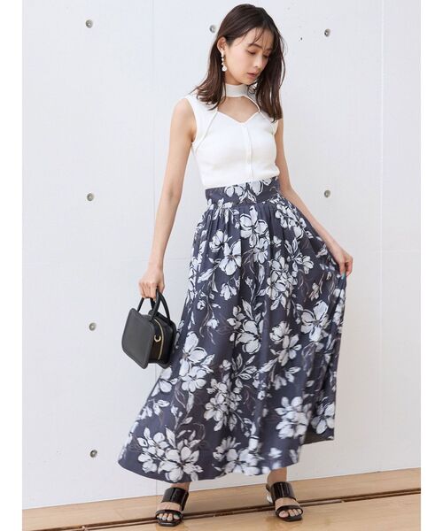 MERCURYDUO（マーキュリーデュオ）の「2WAYカットアウトデザインコンパクトニット（ニット/セーター・レディース・オフホワイト/ピンク/ブラック/ライム・FREE）」の7枚目の写真