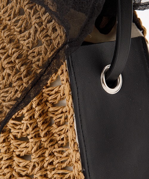 Casselini（キャセリーニ）の「Casselini(キャセリーニ)ハーフムーンリボンポシェット（ショルダーバッグ・レディース・アイボリー/ブラック/オレンジ/パープル・FREE）」の10枚目の写真