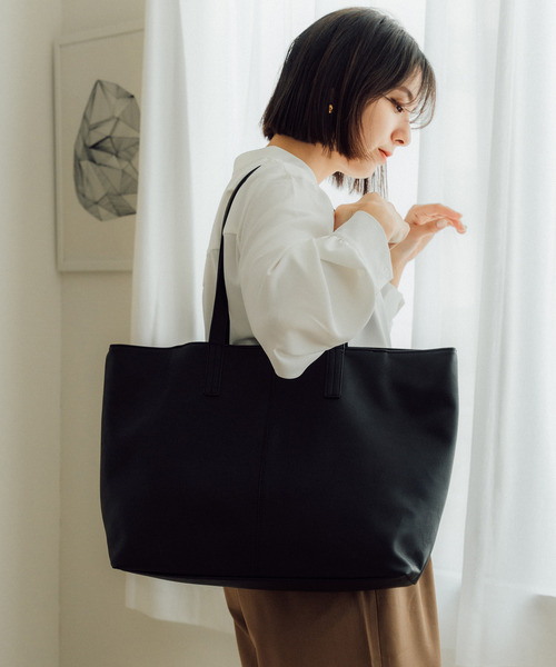 セール】合皮 両あおり シンプル センター 刺繍 デザイン トートバッグ