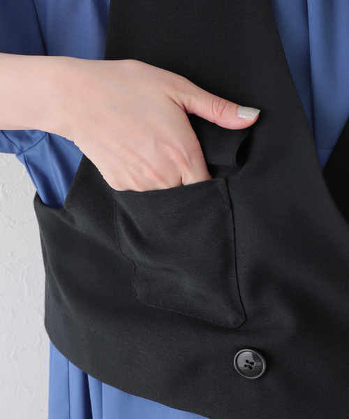 Simplicite（サンプリシテ）の「ベストセットワンピース（ワンピース・レディース・ベージュ/ネイビー・FREE）」の11枚目の写真