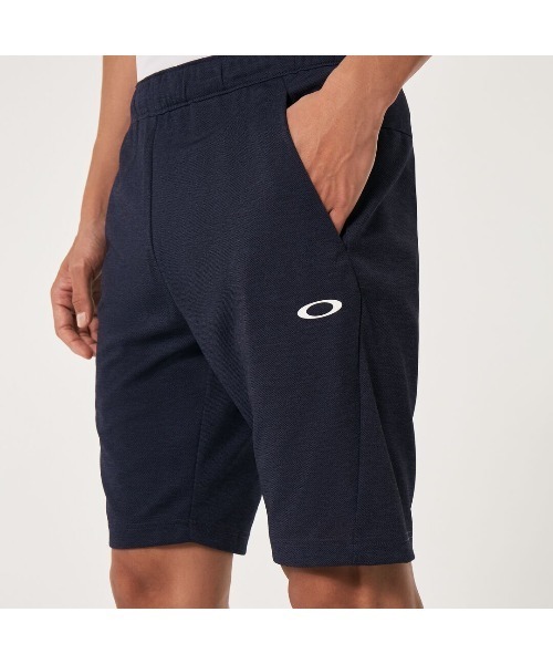 OAKLEY(オークリー)の「オークリー ENHANCE TECH JERSEY SHORTS 9INCH 13.0 / ジャージショーツ /TRAINING スポーツ・トレーニング/OAKLEY(その他パンツ・メンズ・ダークブルー/ブラック/ダークブラック・S/L/M/XL/XS)」の5枚目の写真