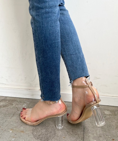Futier land（フューティアランド）の「クリアヒール美脚ストラップサンダル（サンダル・レディース・シルバー/ブラック/ライトグレー/ライトグリーン/グレイッシュベージュ・36/37/38/39/40）」の4枚目の写真