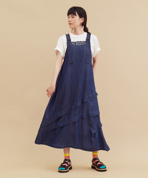 FRAPBOIS（フラボア）の「パウダーデニム ジャンパースカート（ジャンパースカート・レディース・ブルー・1）」の5枚目の写真