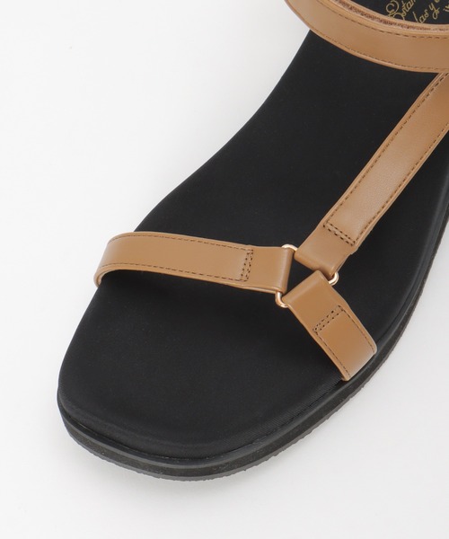 ikka(イッカ)の「ベルクロフットベットスポサン(サンダル・レディース・ブラック/キャメル・M/L)」の5枚目の写真