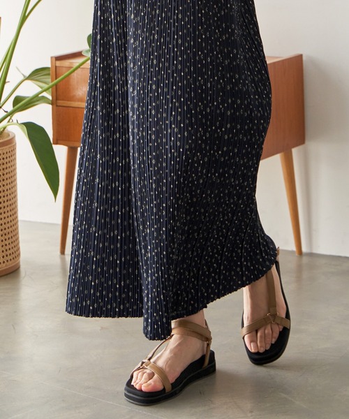 ikka(イッカ)の「ベルクロフットベットスポサン(サンダル・レディース・ブラック/キャメル・M/L)」の19枚目の写真