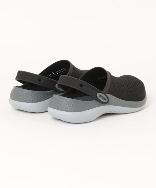 crocs（クロックス）の「《crocs》クロックス ライトライド 360 クロッグ（サンダル・メンズ・ブラック×グレー/ライトグレー/ネイビー系/ブラック×ブラック・28.0cm/27.0cm/26.0cm/25.0cm/22.0cm/23.0cm/24.0cm）」の5枚目の写真