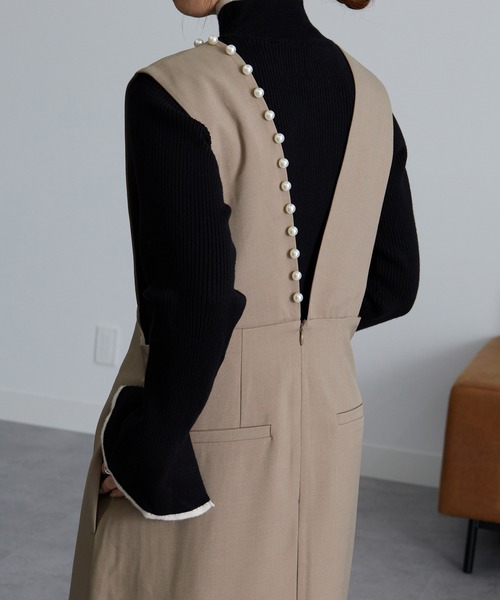 RANAN（ラナン）の「パールビジュージャンパースカート（ジャンパースカート・レディース・ブラック/グレイッシュベージュ・L/LL/M）」の4枚目の写真