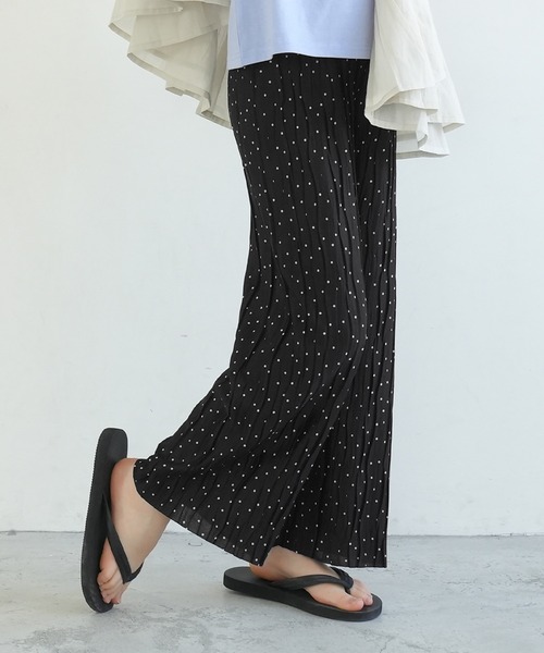 coca(coca)(コカ)の「キッズ 親子お揃いウェーブプリーツパンツ(その他パンツ・キッズ・ブラック/レオパード/カーキ/ドット/ライトグリーン/ブラウン/B/A/ライトブルー/チャコール/ライトベージュ/ベージュ/オレンジ・110/120/130/140/150)」の11枚目の写真