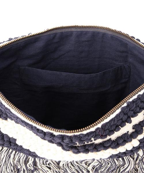 Another Edition(アナザーエディション)の「【展開店舗限定】ジャカードフリンジクラッチバッグ/ AEBC JQ FRNG CLT(クラッチバッグ・レディース・ネイビー/ベージュ/オリーブ・フリー)」の7枚目の写真