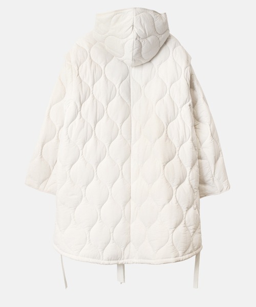 LE CIEL BLEU(ルシェルブルー)の「2ウェイパッドコクーンコート / 2way Padded Cocoon Coat(その他アウター・レディース・オフホワイト/ブラック・36)」の16枚目の写真