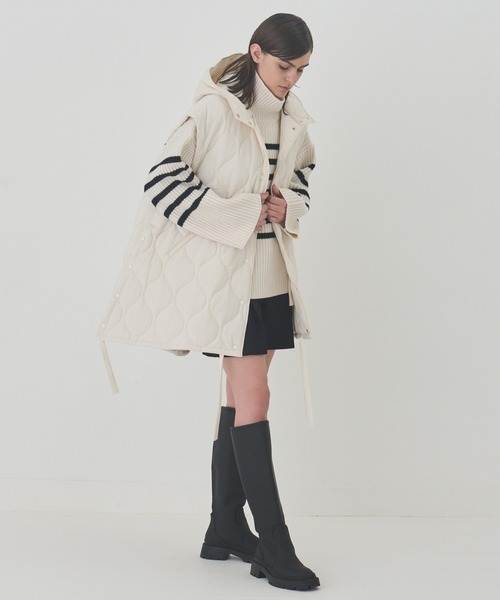LE CIEL BLEU(ルシェルブルー)の「2ウェイパッドコクーンコート / 2way Padded Cocoon Coat(その他アウター・レディース・オフホワイト/ブラック・36)」の5枚目の写真