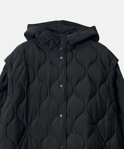 LE CIEL BLEU(ルシェルブルー)の「2ウェイパッドコクーンコート / 2way Padded Cocoon Coat(その他アウター・レディース・オフホワイト/ブラック・36)」の20枚目の写真