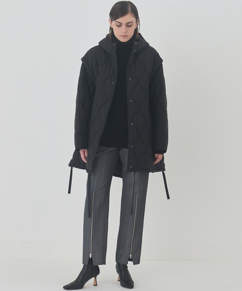 LE CIEL BLEU(ルシェルブルー)の「2ウェイパッドコクーンコート / 2way Padded Cocoon Coat(その他アウター・レディース・オフホワイト/ブラック・36)」の18枚目の写真