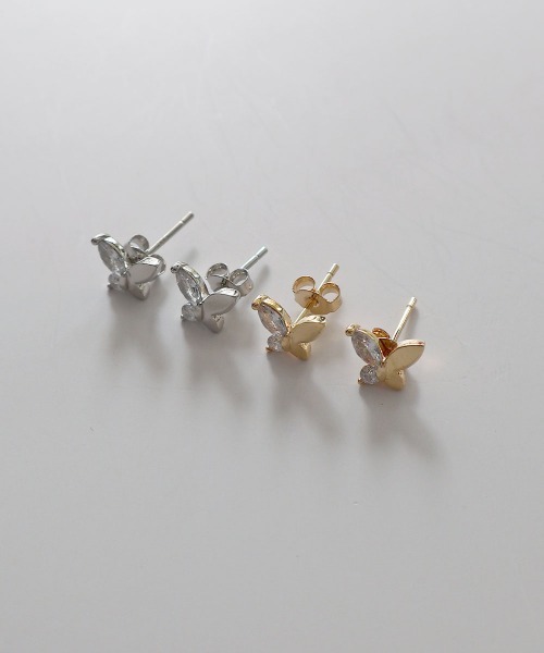 CEMONEMO(セモネモ)の「【金属アレルギー対応】 ハーフビジュー バタフライ ピアス / silver925ポスト(ピアス(両耳用)・レディース・シルバー/ゴールド・FREE)」の1枚目の写真