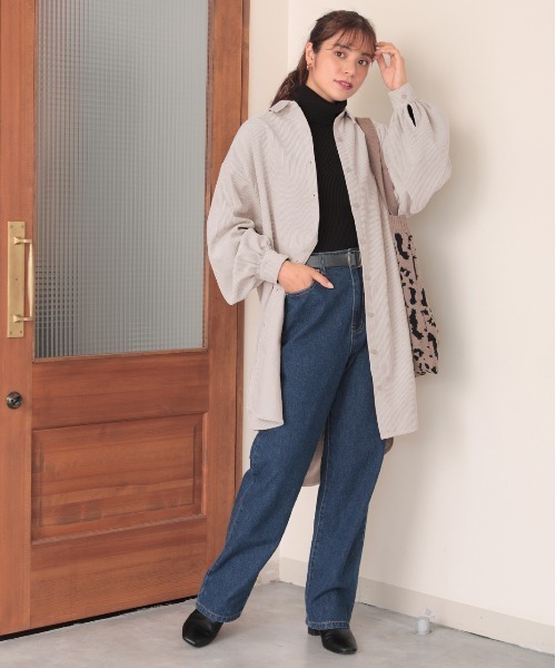 ad thie（アドティエ）の「コーデュロイボリュームシャツワンピース（シャツワンピース・レディース・モカ/ベージュ/グレイッシュベージュ/ダークブルー・FREE）」の8枚目の写真